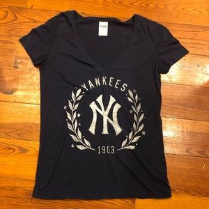 Yankees Tee